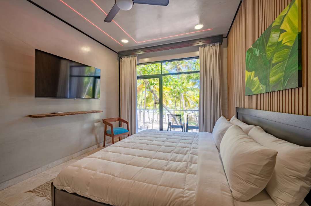 luxury vacation villa central Jaco