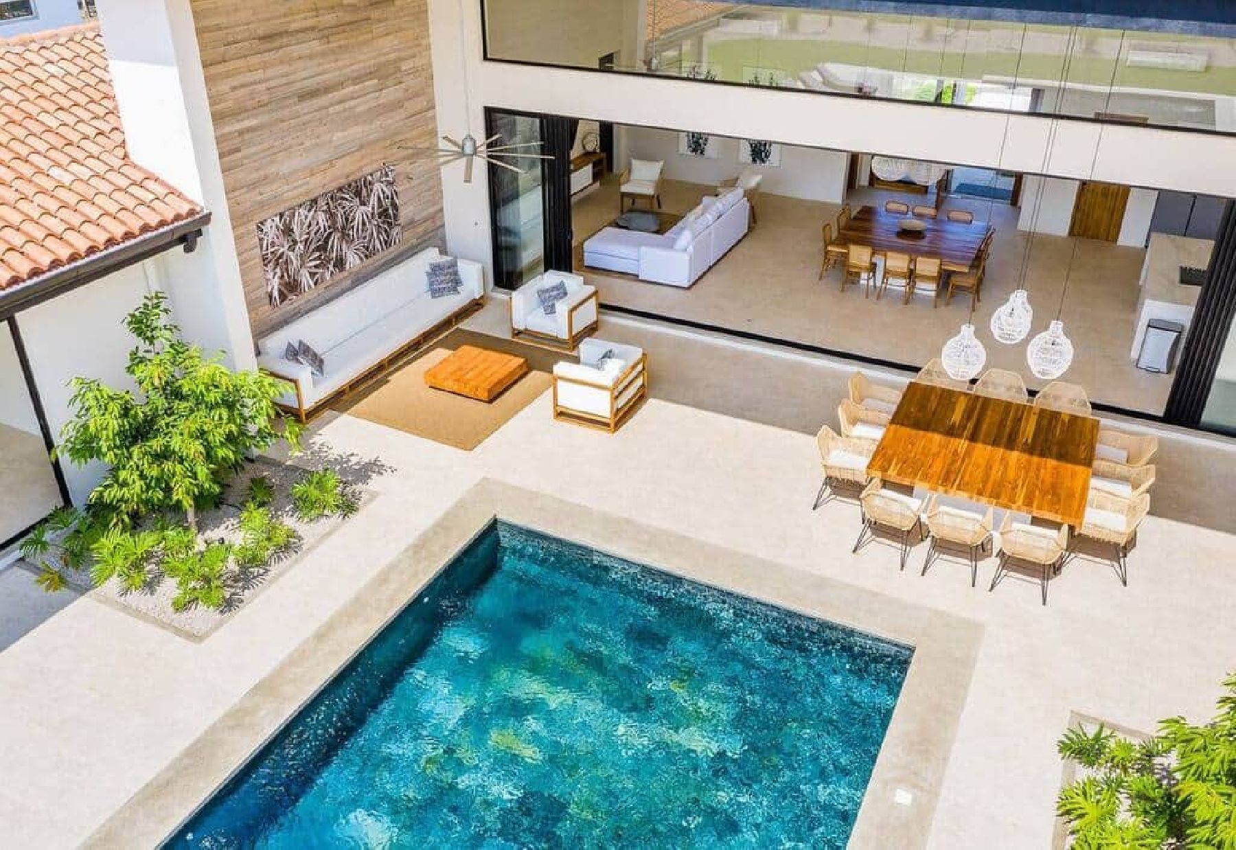 Luxe Voyage CR